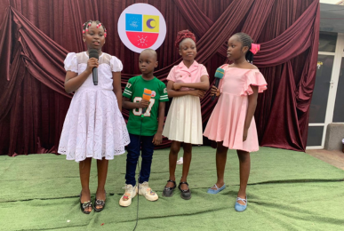 kids with mic